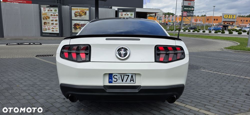 Ford Mustang - 5