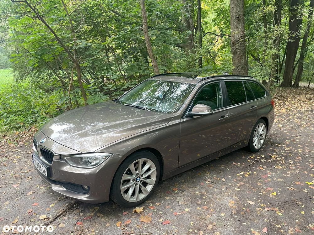 BMW Seria 3 318d - 4