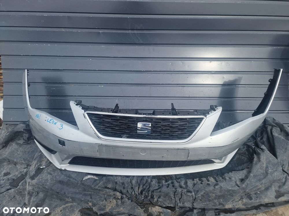 16/ zderzak przedni seat leon III - 1