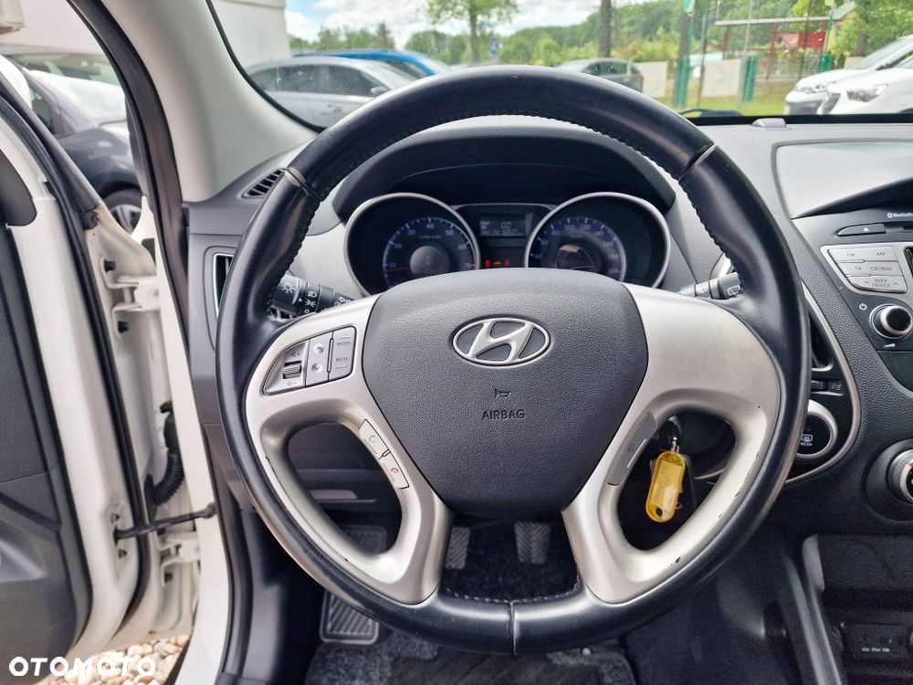 Hyundai ix35 - 12