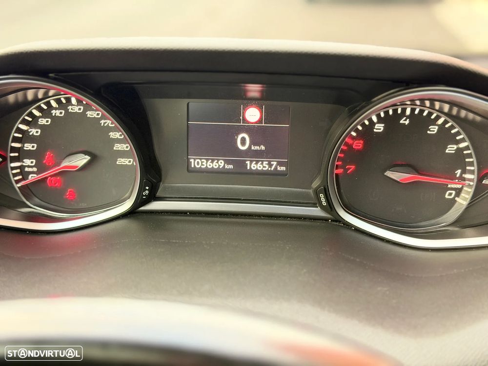 Peugeot 308 1.2 PureTech Active J17 - 7