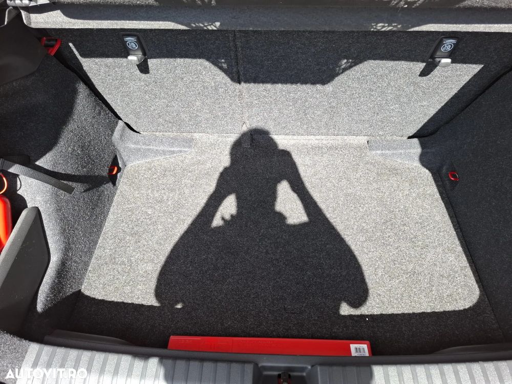 Skoda Kamiq 1.0 TSI DSG Selection - 28