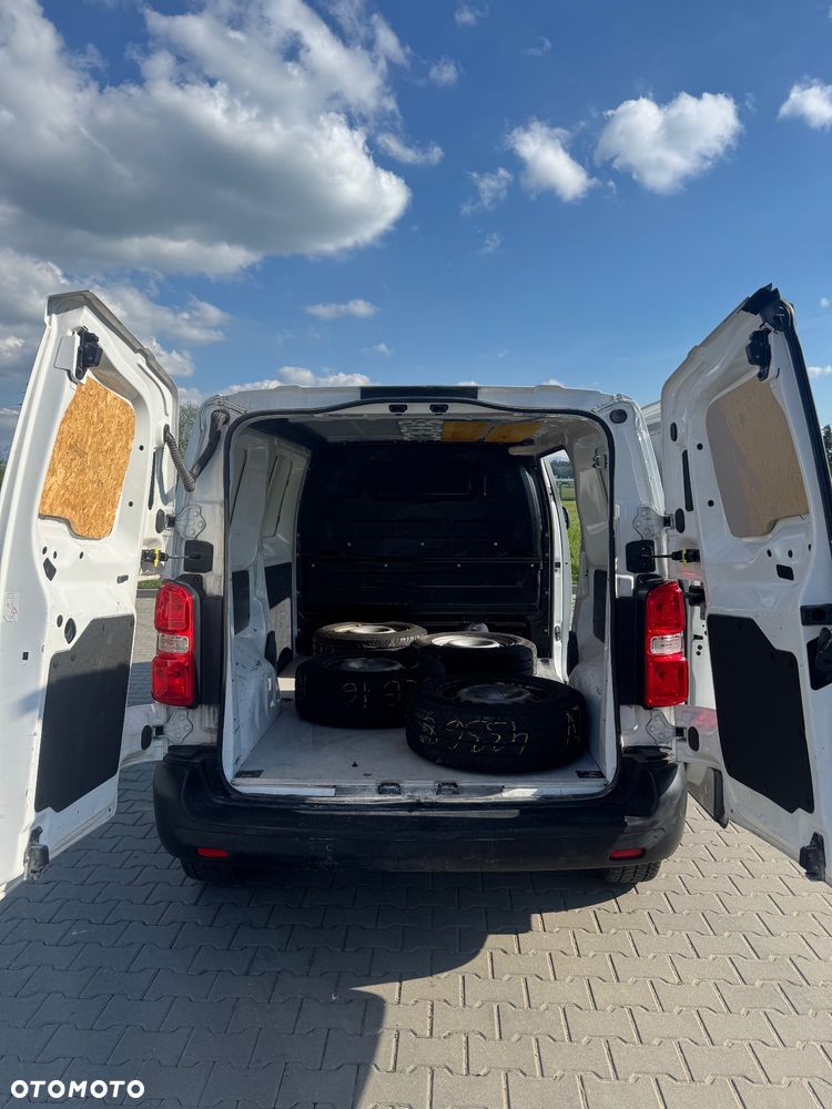 Opel Vivaro - 12