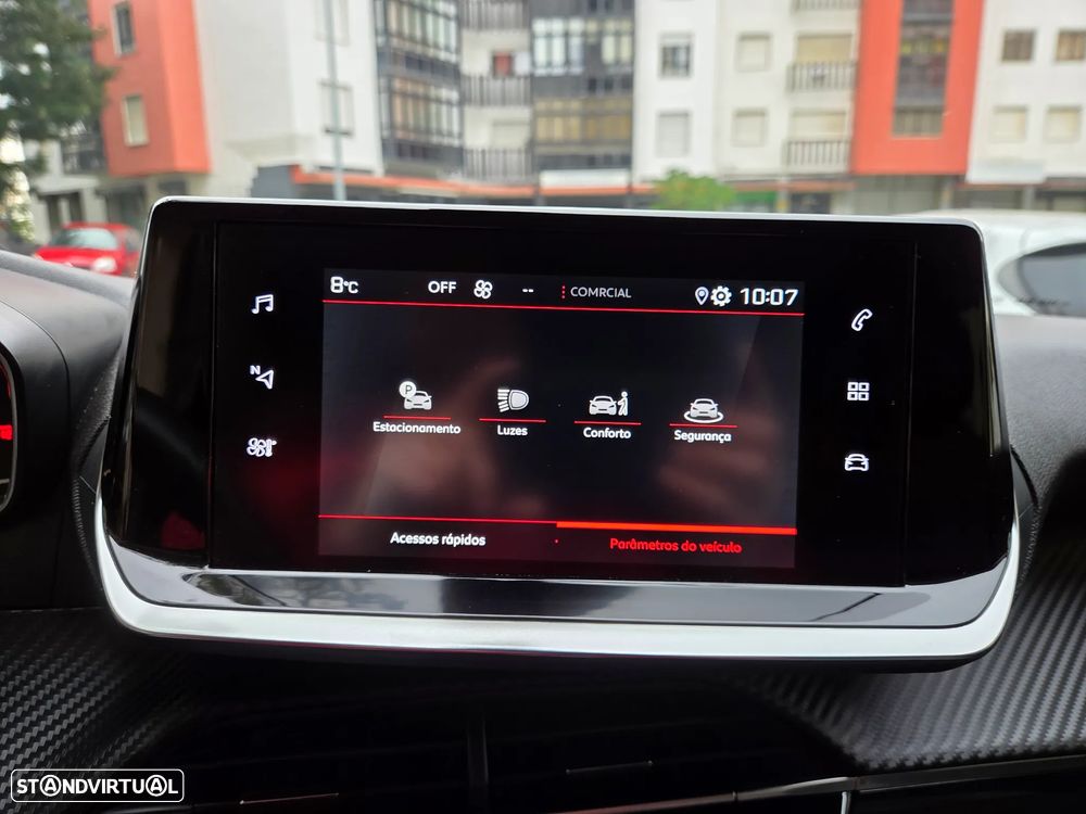 Peugeot 2008 PureTech 130 EAT8 Allure - 49