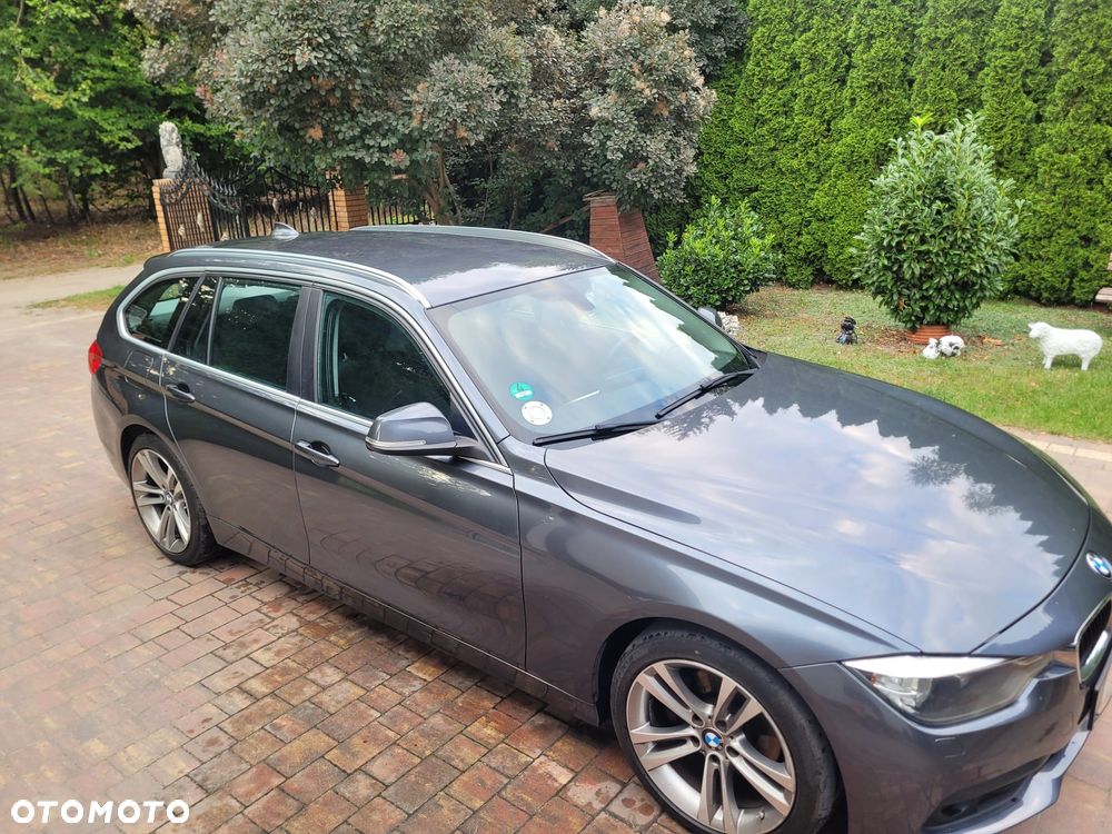 BMW Seria 3 320d Edition M Sport Shadow - 12