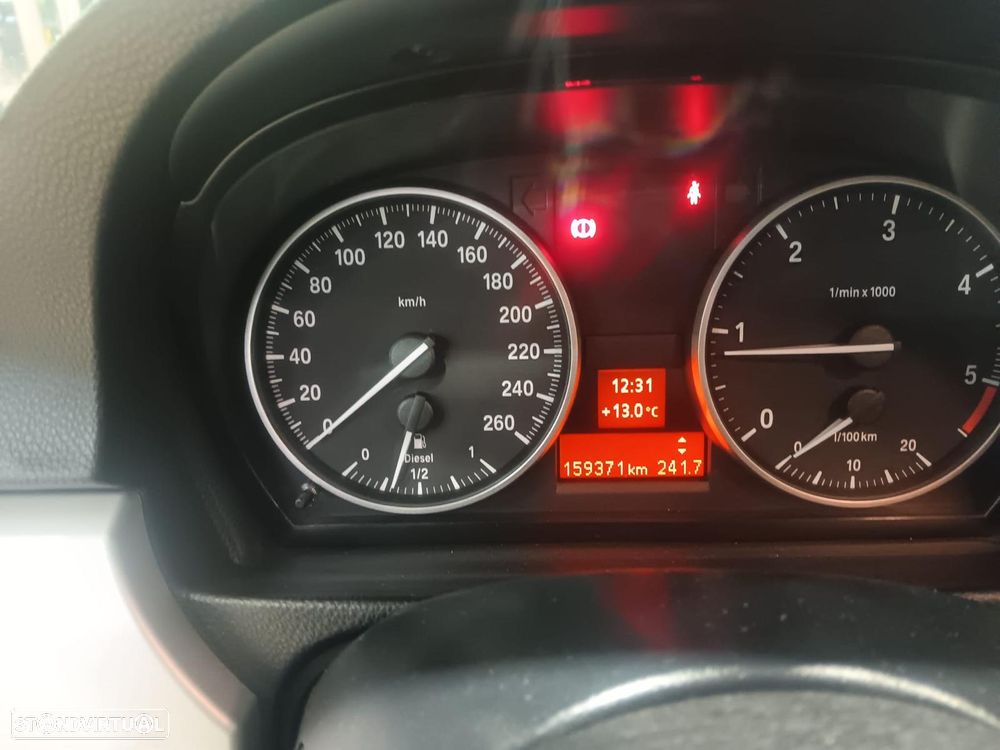 BMW 320 d Modern Line - 6