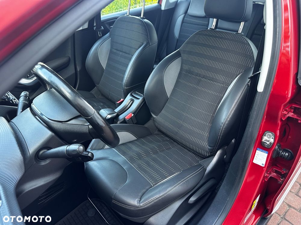 Peugeot 2008 PureTech 82 Allure - 20