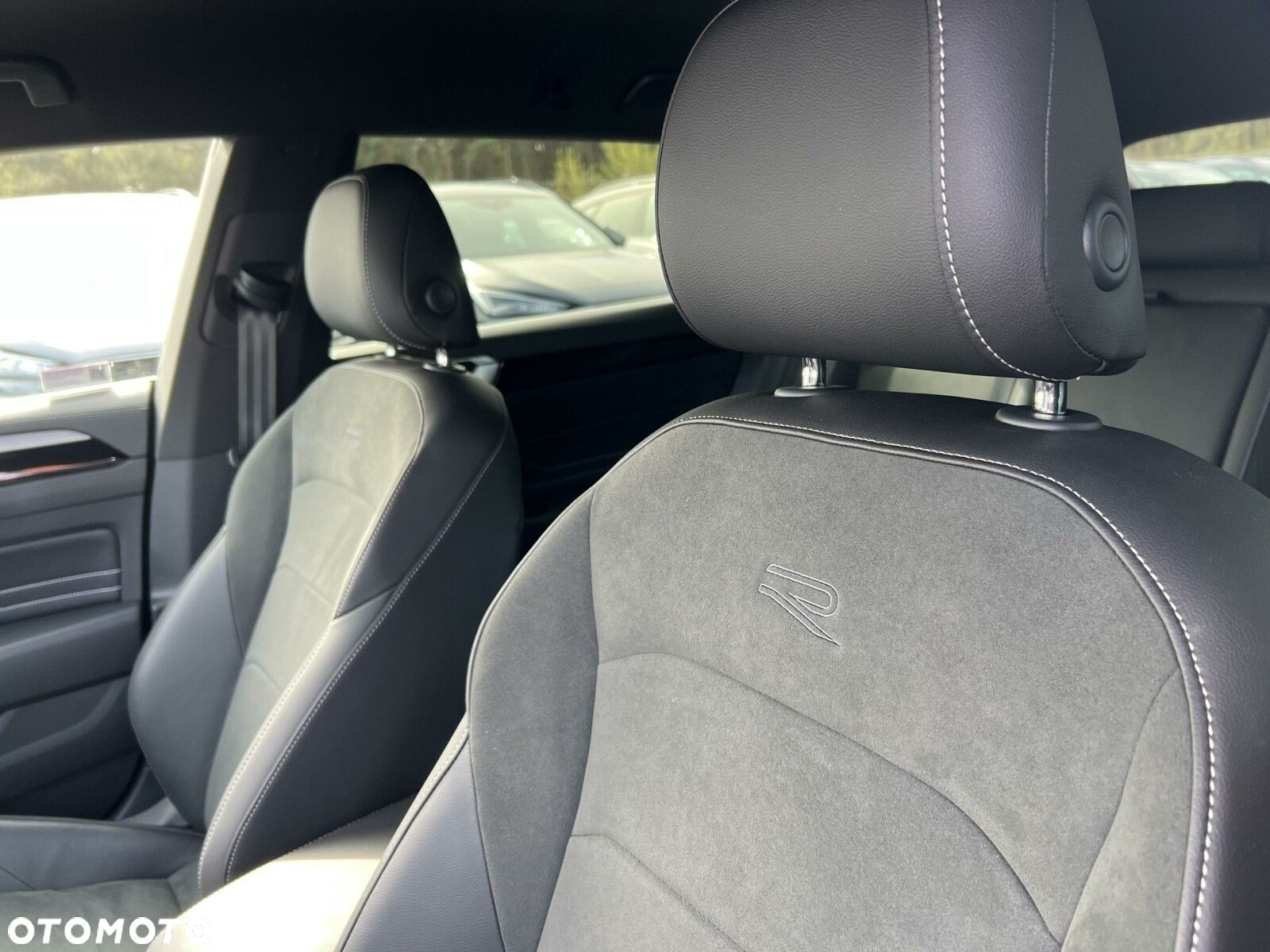 Volkswagen Arteon 2.0 TSI R-Line DSG - 16