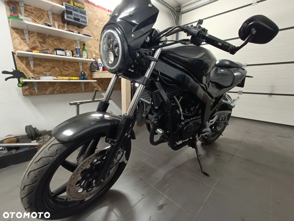 Hyosung GT Comet - 13