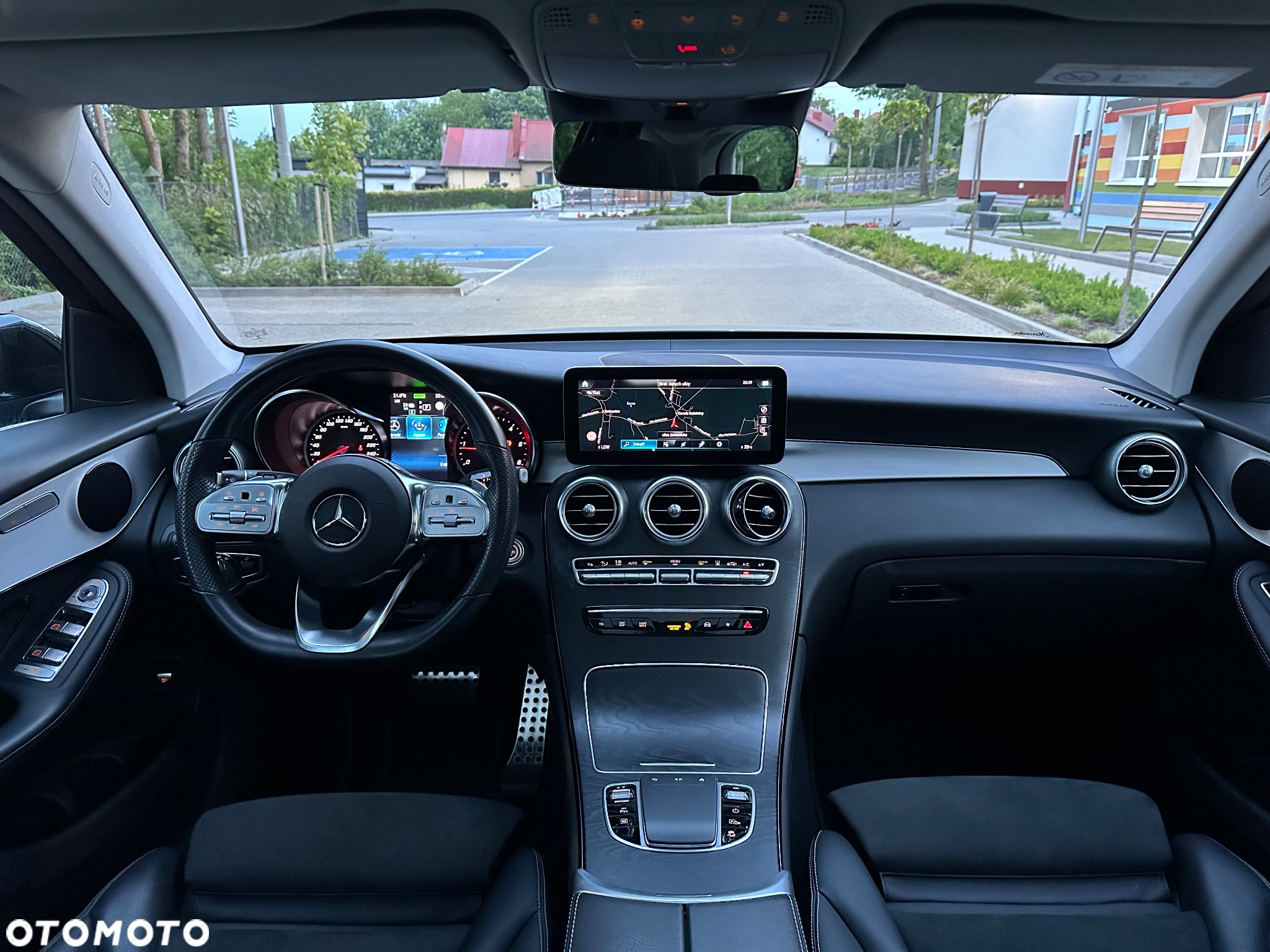 Mercedes-Benz GLC 300 de 4Matic 9G-TRONIC AMG Line - 31