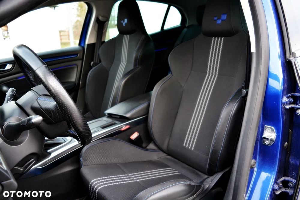Renault Megane ENERGY TCe 130 EDC GT LINE - 14