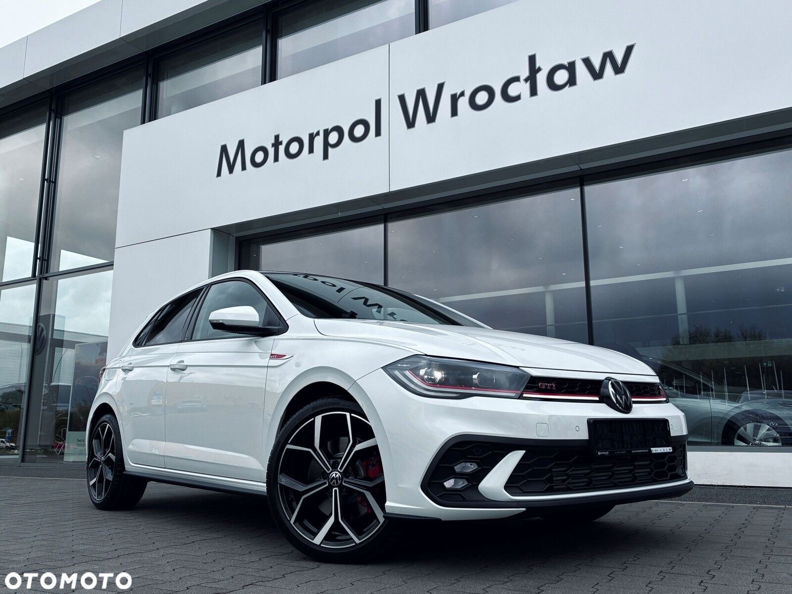 Volkswagen Polo - 12