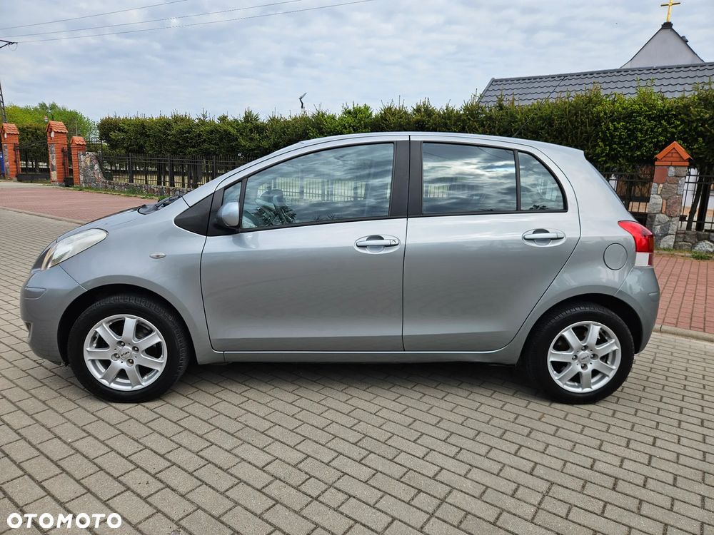 Toyota Yaris 1.0 VVT-i Life - 7