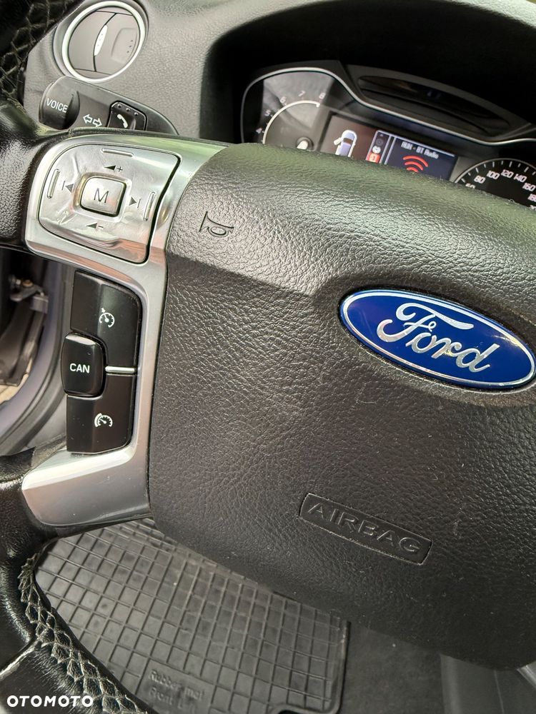 Ford Mondeo 1.6 Eco Boost Titanium - 22