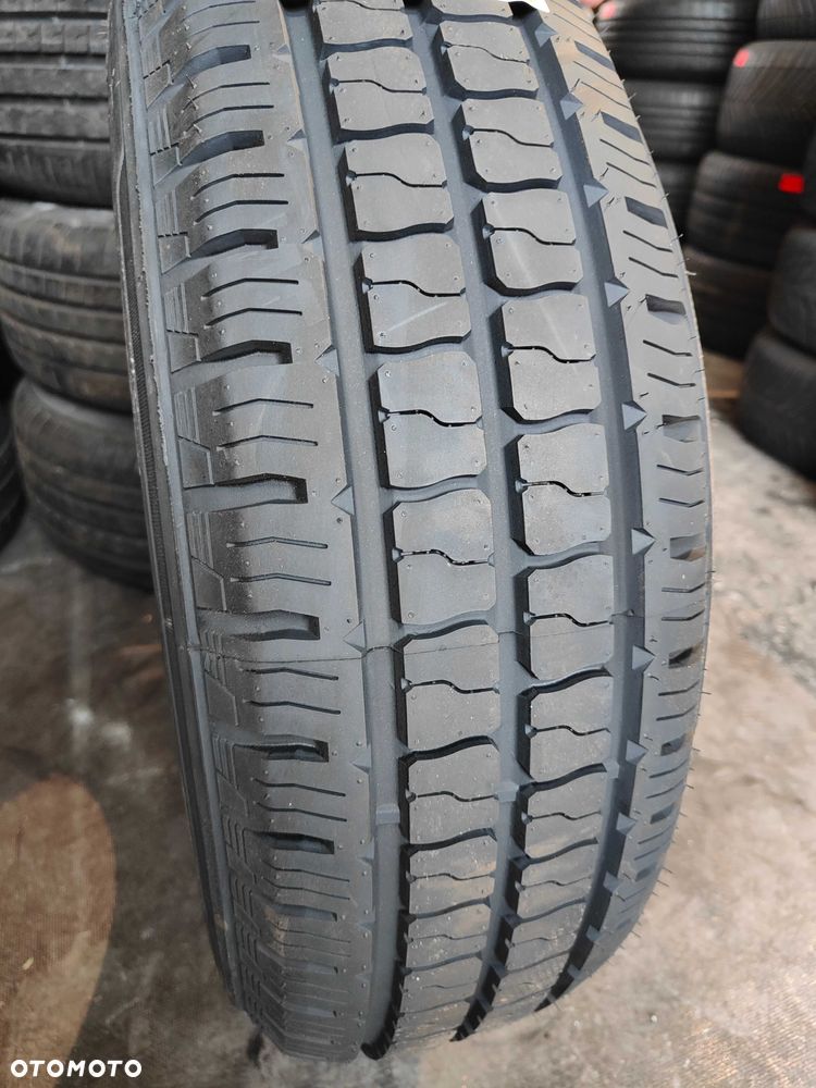 Nowe opony letnie 205/65R16C 107/105T Nordexx