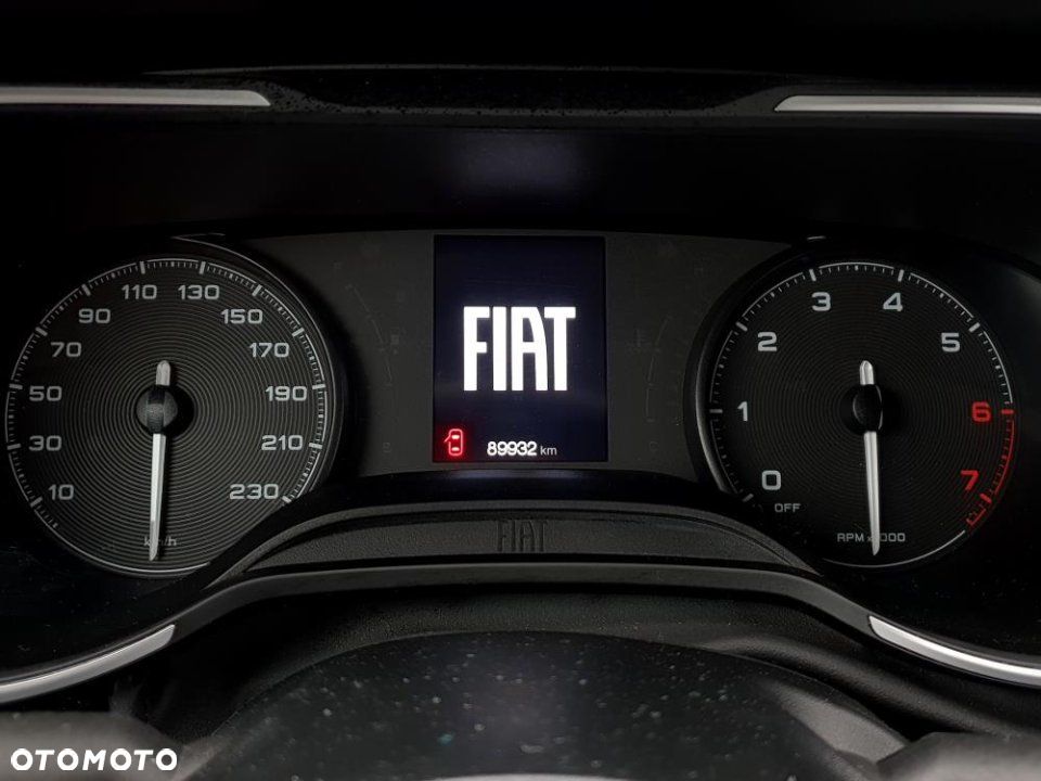 Fiat Tipo - 12