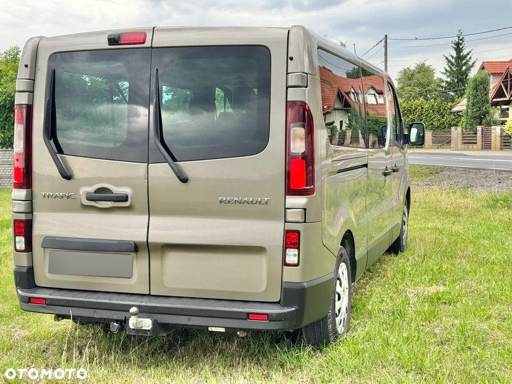 Renault Trafic 2.0 dCi - 16