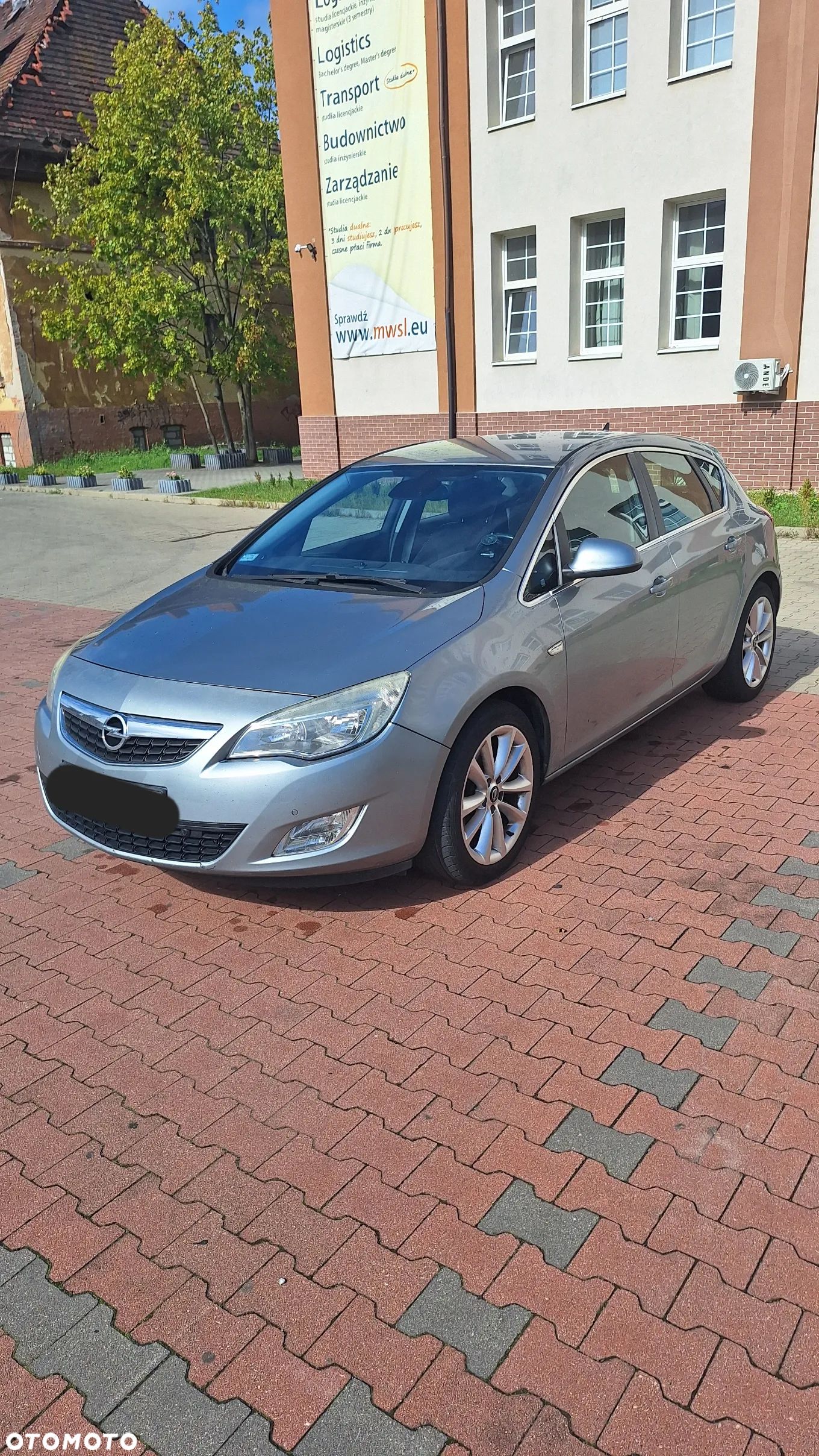 Opel Astra 1.7 CDTI DPF Cosmo - 1