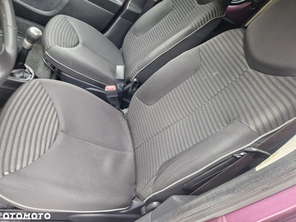 Peugeot 107 (70) 68 envy - 13