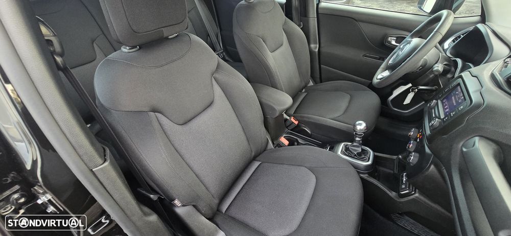 Jeep Renegade 1.0 T Sport - 16