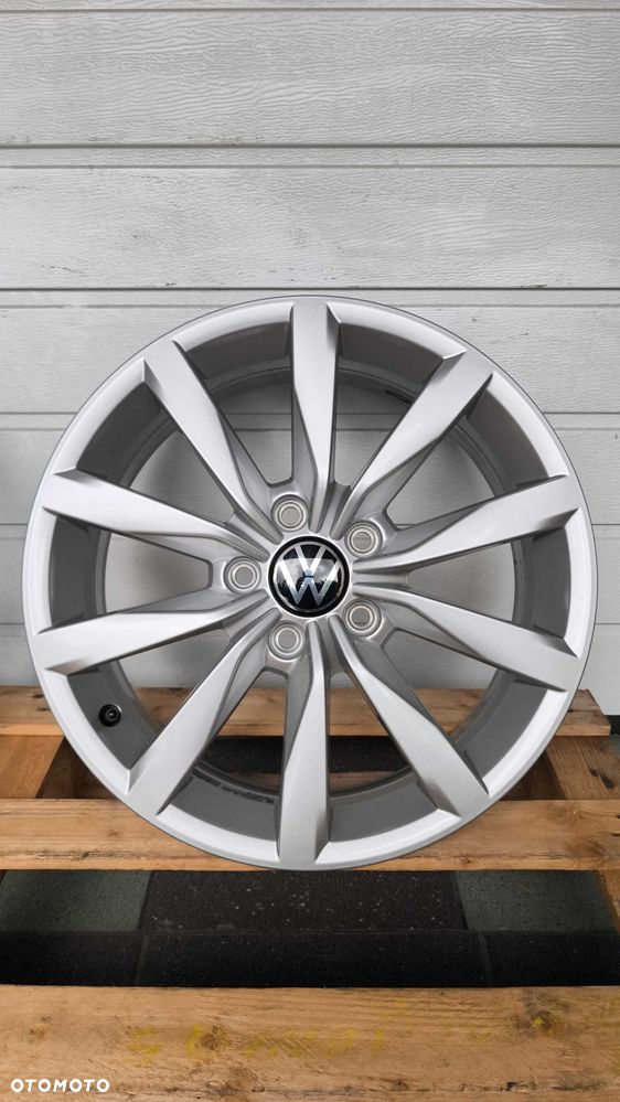 Felgi aluminiowe Vw Golf 7 6 Audi Skoda Seat 17" 5x112 Et48 (GD1220) - 6