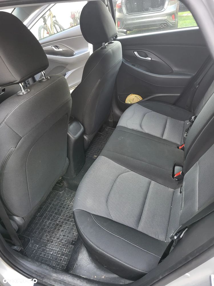 Hyundai i30 - 10