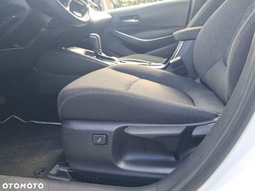 Toyota Corolla 1.8 Hybrid Style - 13