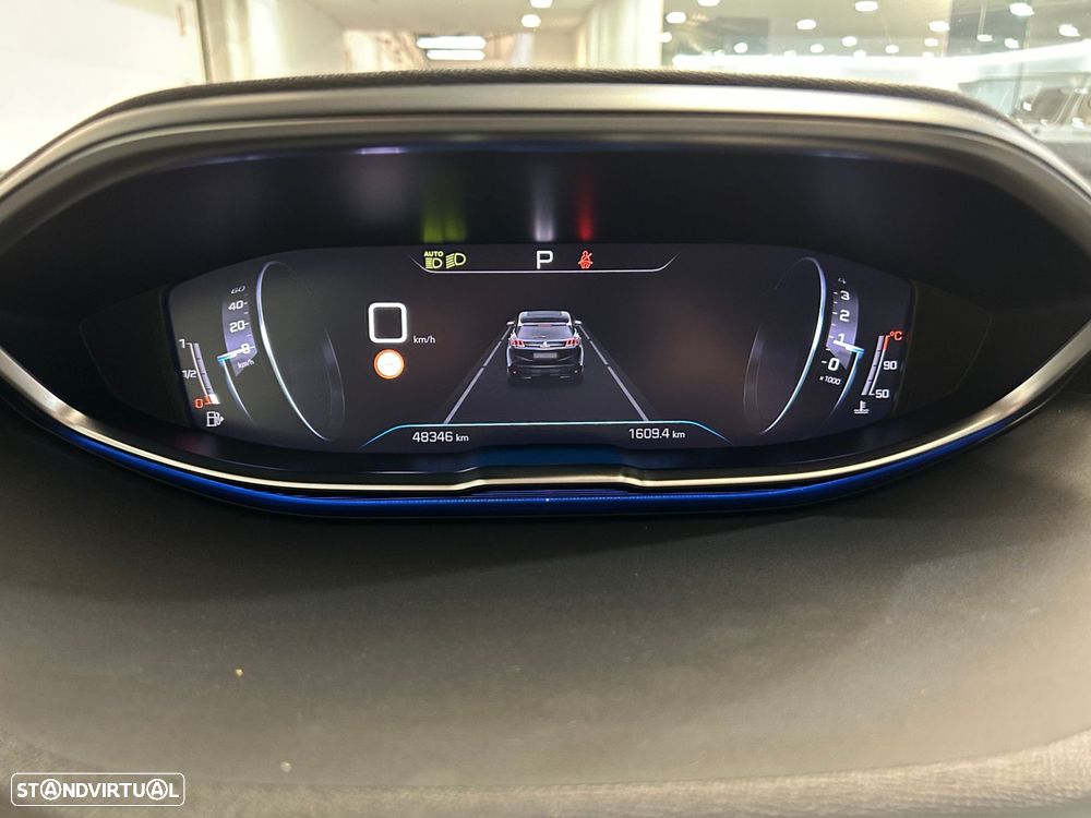 Peugeot 3008 1.2 PureTech Allure EAT8 - 23