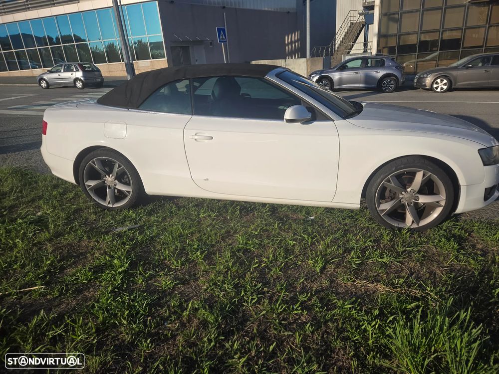 Audi A5 Cabrio 2.0 TDi S-line - 8