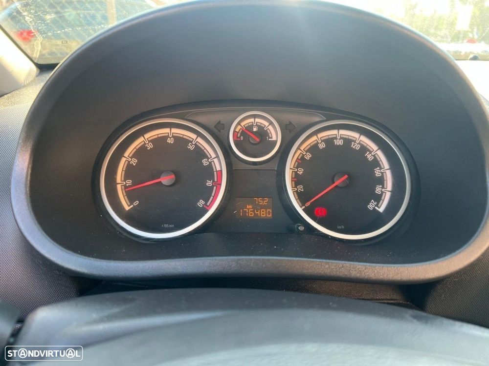 Opel Corsa 1.2 Black Edition - 16
