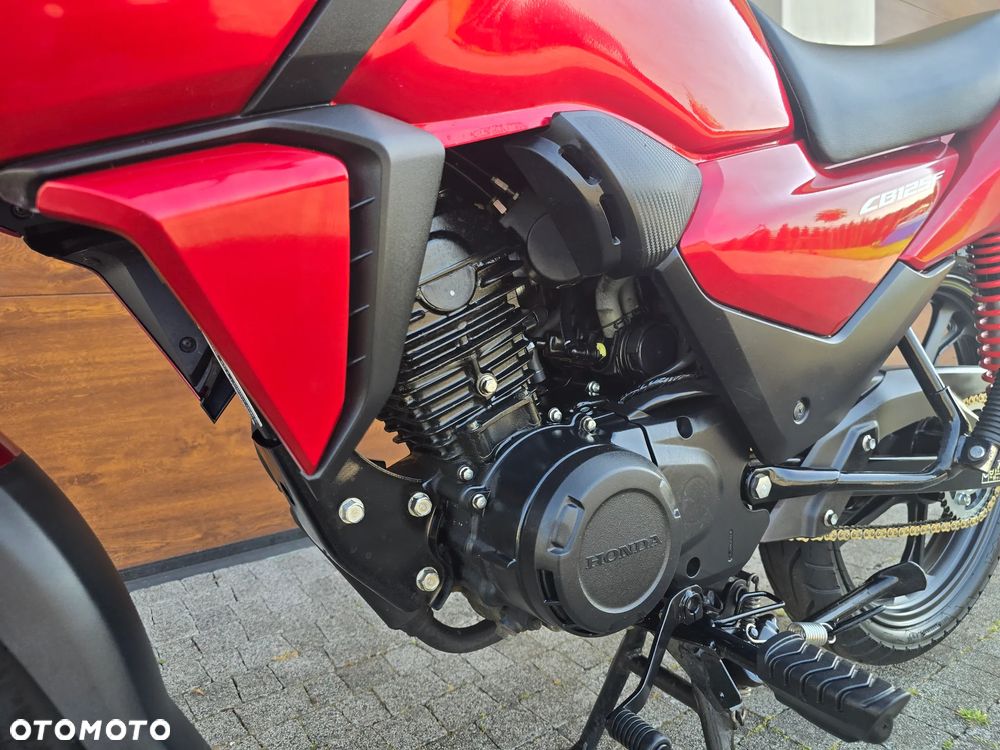 Honda CBF - 28