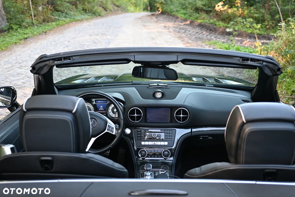 Mercedes-Benz SL 350 BlueEff - 7