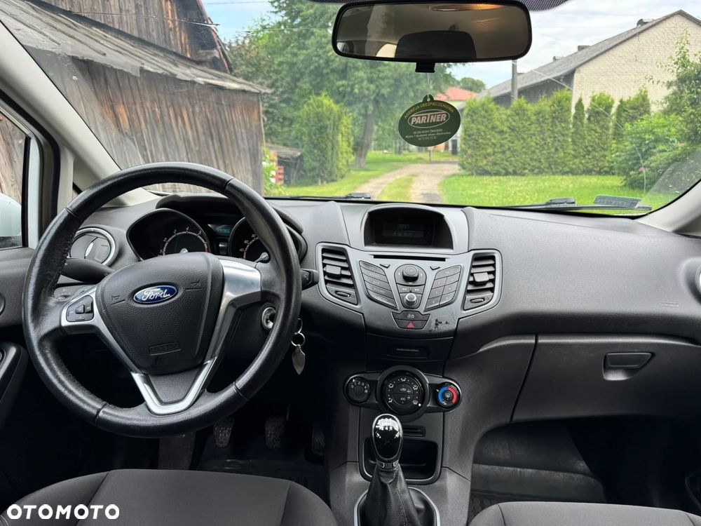 Ford Fiesta 1.25 Trend EU5 - 6