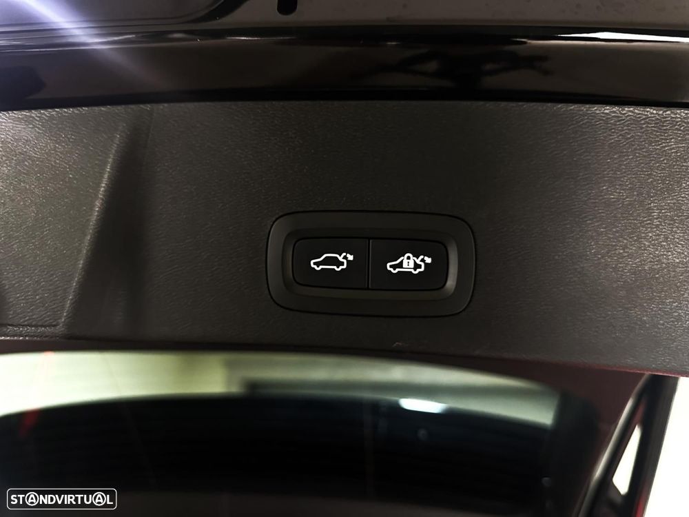 Volvo XC 40 1.5 T5 PHEV R-Design Expression - 25