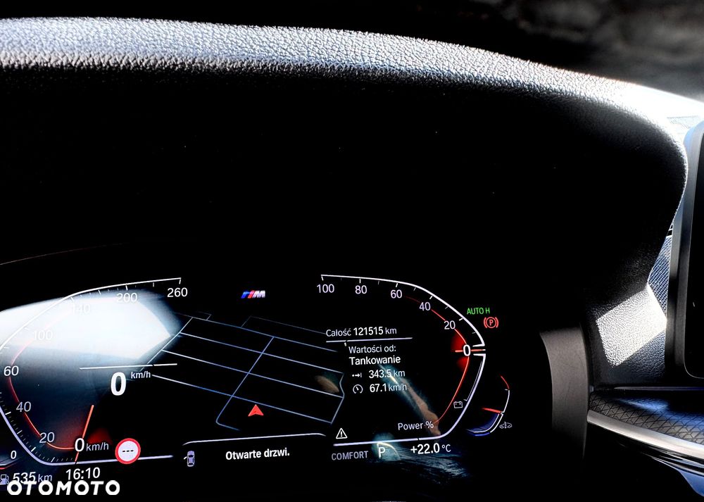 BMW Seria 5 520d xDrive M Sport sport - 9