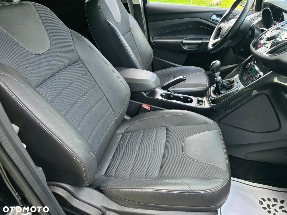 Ford Kuga 2.0 TDCi 4WD Titanium - 20