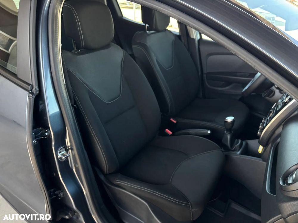 Renault Clio TCe Life - 31