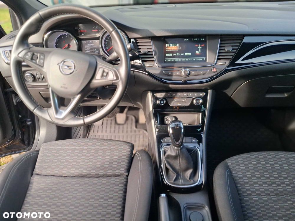 Opel Astra - 6