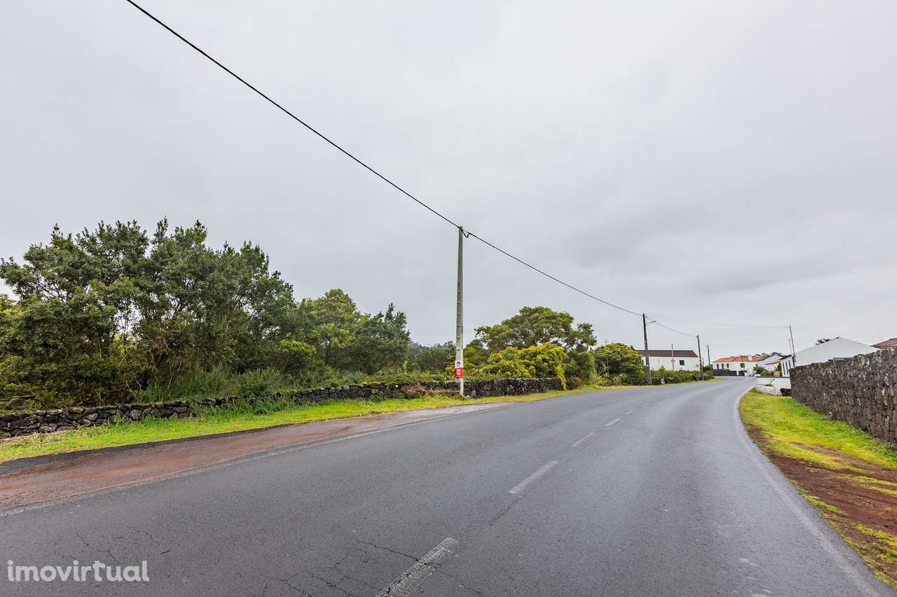 Terreno para construção - Ilha do Faial - Grande imagem: 2/9