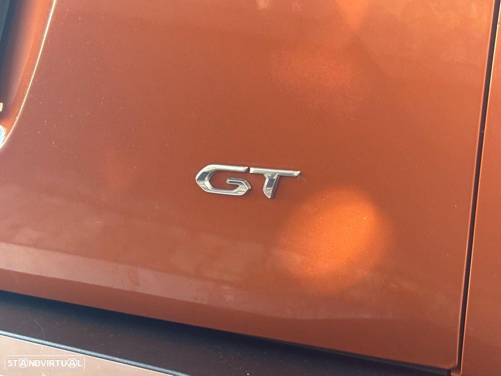 Peugeot e-2008 50 kWh GT - 16