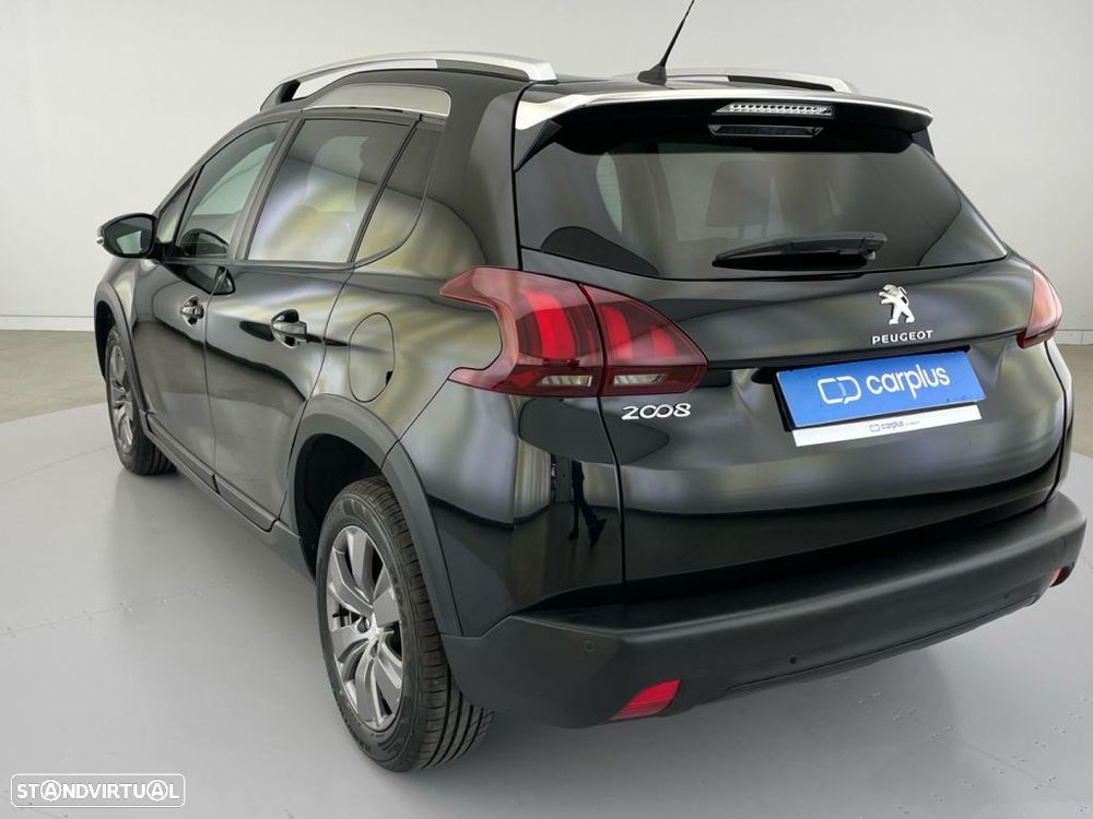 Peugeot 2008 1.2 PureTech Signature - 24