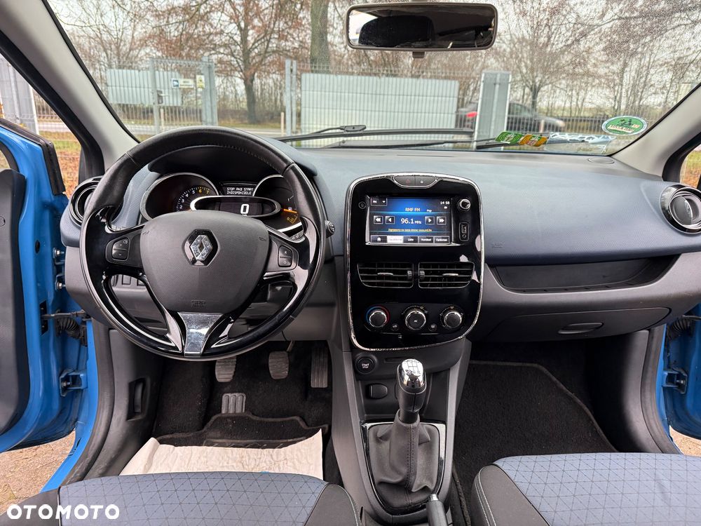 Renault Clio TCe 90 Paris - 16