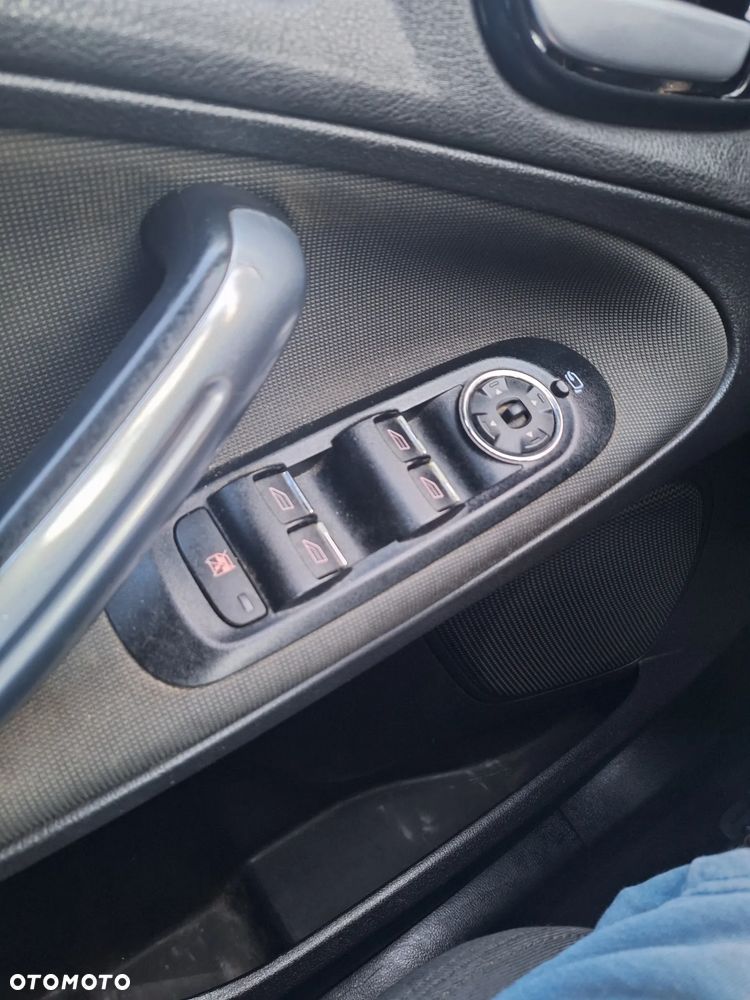 Ford S-Max 2.0 Viva Titanium - 13