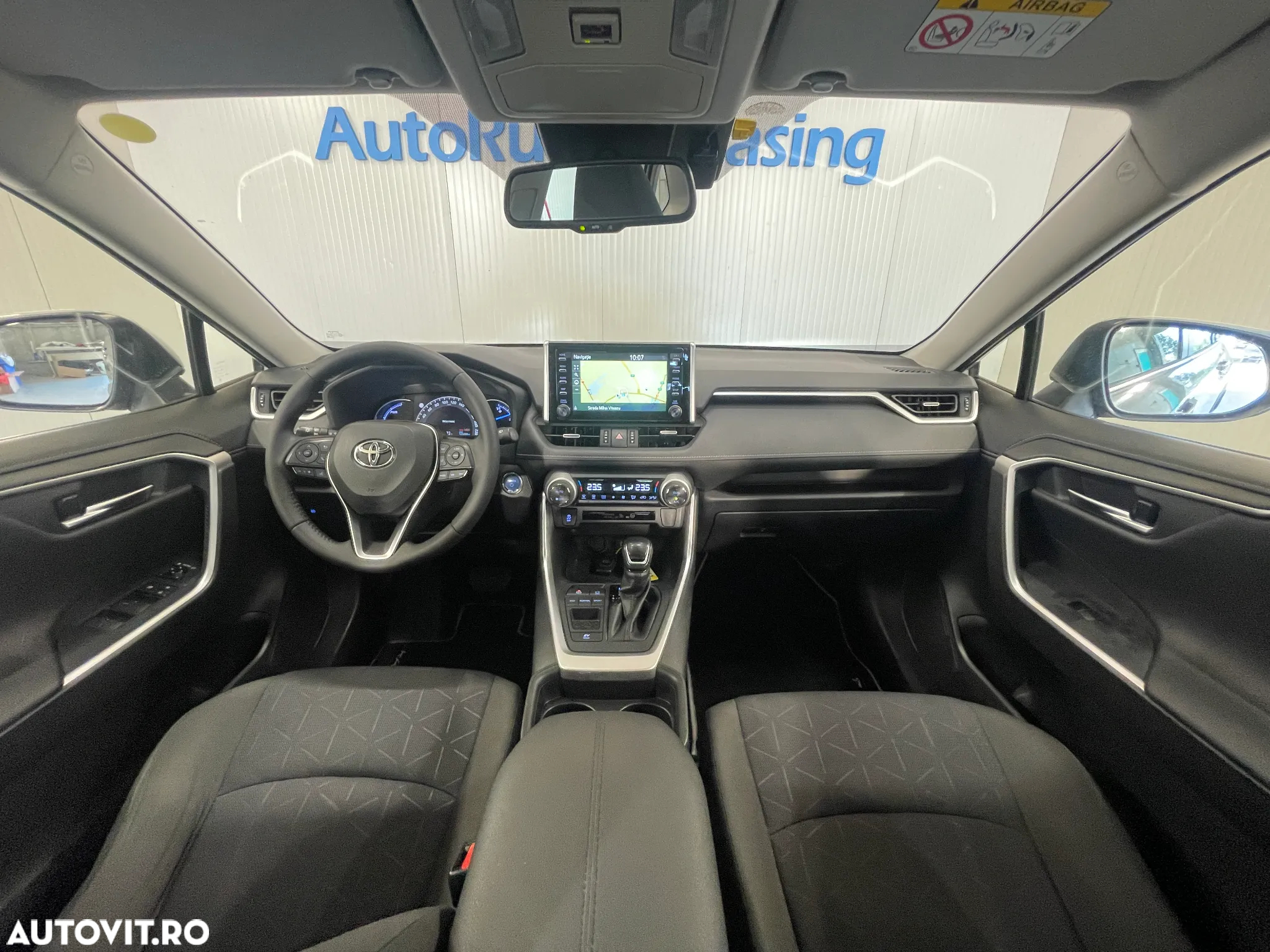 Toyota RAV4 - 7