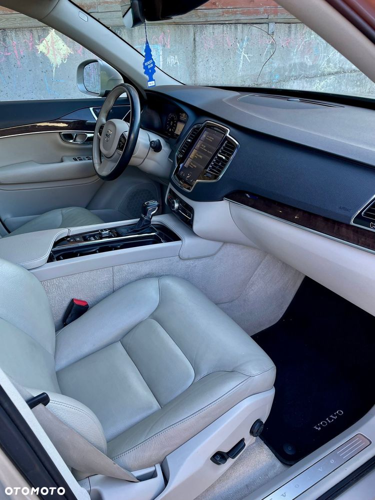 Volvo XC 90 T6 AWD Geartronic Momentum - 12
