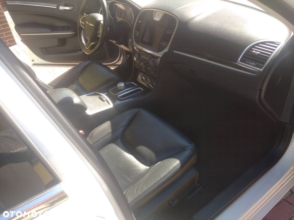 Chrysler 300 - 7