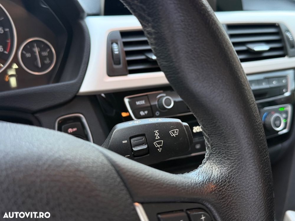 BMW Seria 3 - 25