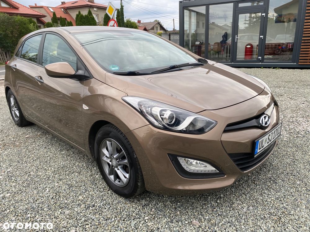 Hyundai i30 1.4 Fifa World Cup Edition - 34
