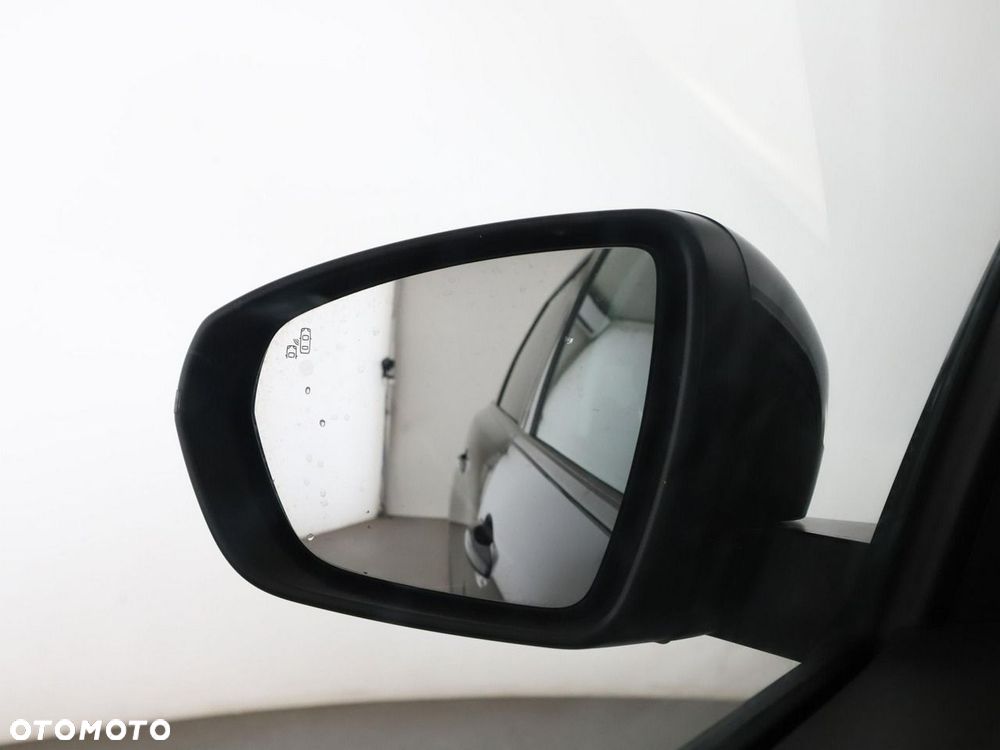 Peugeot 5008 2.0 BlueHDi Allure S&S EAT8 - 39
