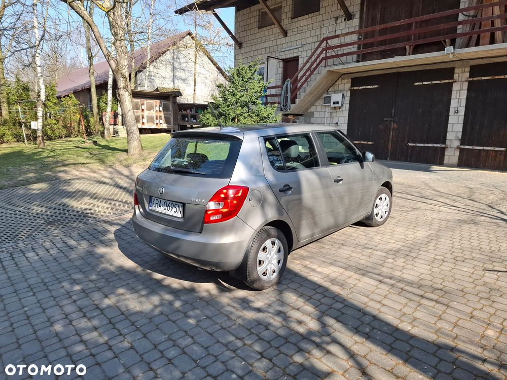 Skoda Fabia - 5